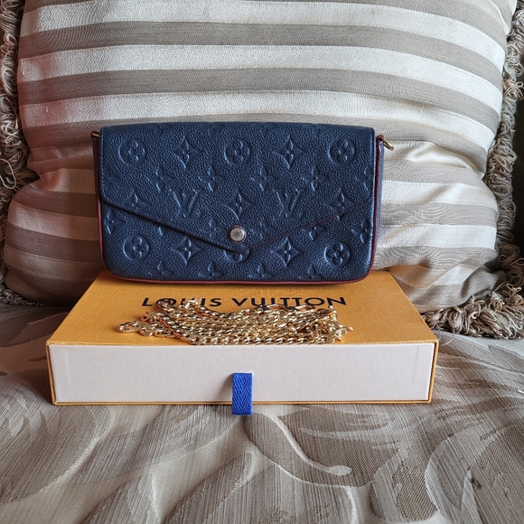 Louis Vuitton Felicie - Picture 1 of 7
